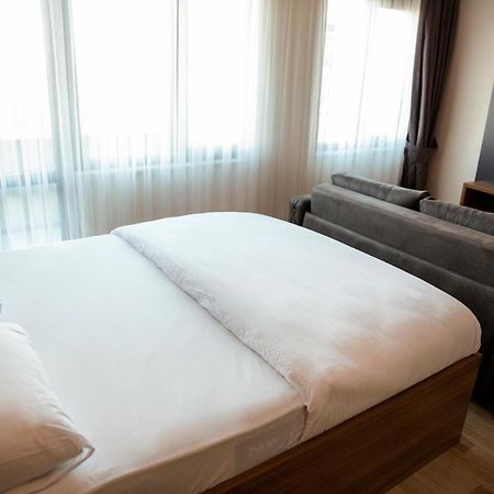 F & B Suite Istambul Exterior foto